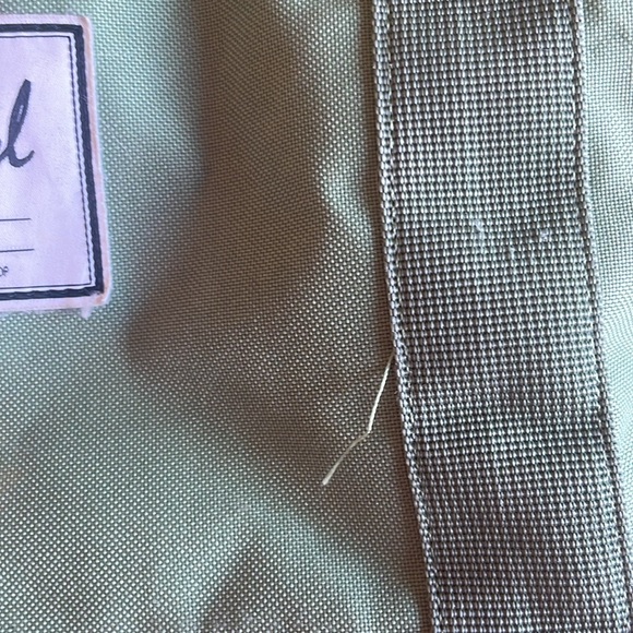 Herschel Supply Co. Strand Duffel Bag in Foliage Green - Picture 2 of 4